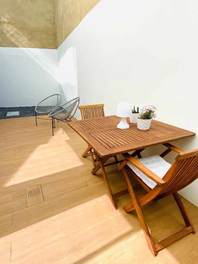 Aljube Residences I - Apt Novo, Com Terraco, Centro Pdl 蓬塔德尔加达 外观 照片