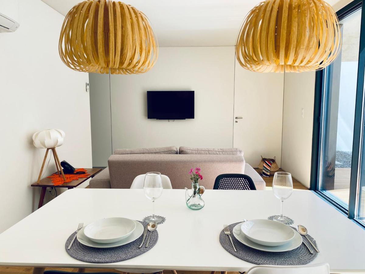 Aljube Residences I - Apt Novo, Com Terraco, Centro Pdl 蓬塔德尔加达 外观 照片