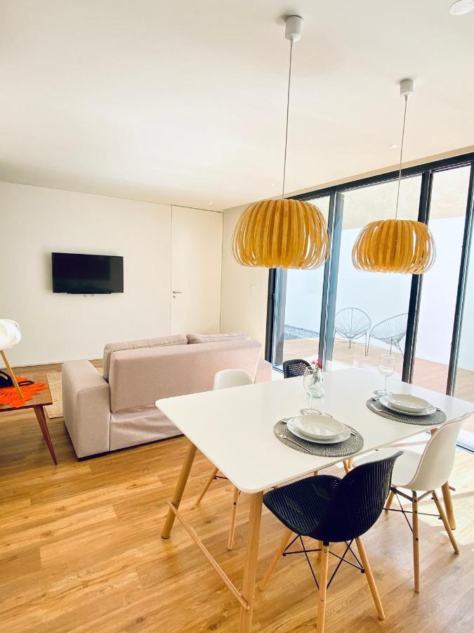 Aljube Residences I - Apt Novo, Com Terraco, Centro Pdl 蓬塔德尔加达 外观 照片